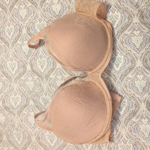 Lot Of 16 Bras. 13 are Natori. 3 are Victorias secret VGUC. All for only $60!!!! - Picture 17 of 17